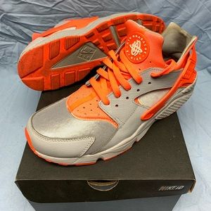 Nike Air Huarache Run Premium ID